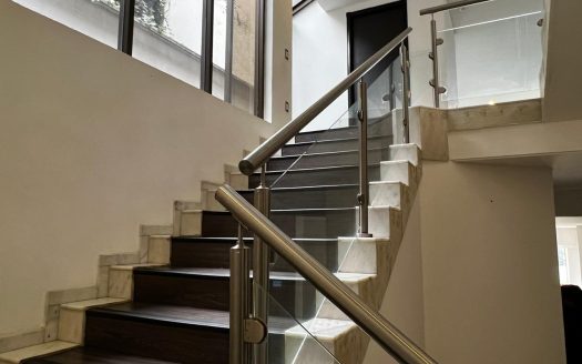 CASA EN VENTA COL.BOSQUES DE LAS LOMAS